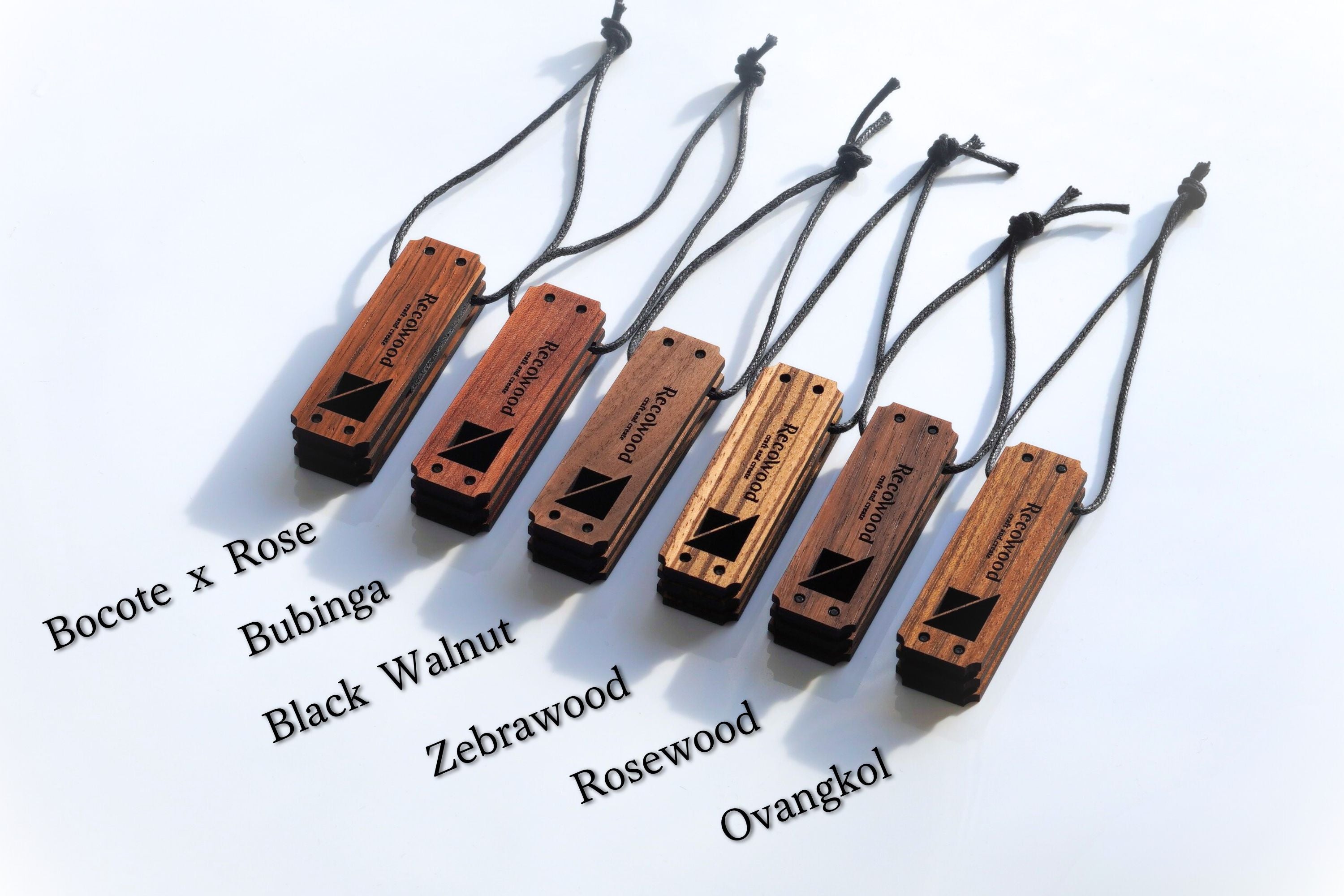 無香料 吊り下げ型カーディフューザー】クラウントール｜天然木×日本製