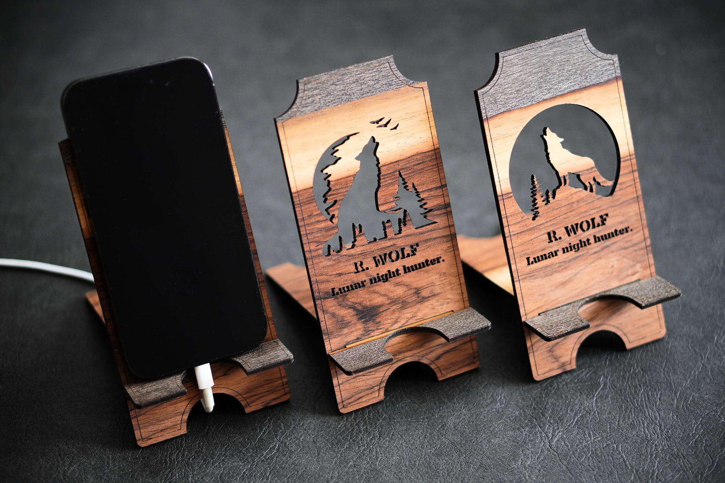 【Smart Phone Stand】フォレストウルフ｜3 Styles｜3 Colors